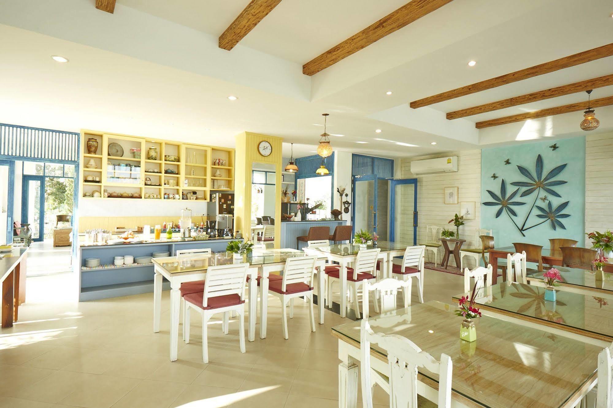 Santosha- Health&Lifestyle Resort Pakchong Exterior photo